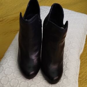 Giani Bernini Sleek Black Ankle Booties
